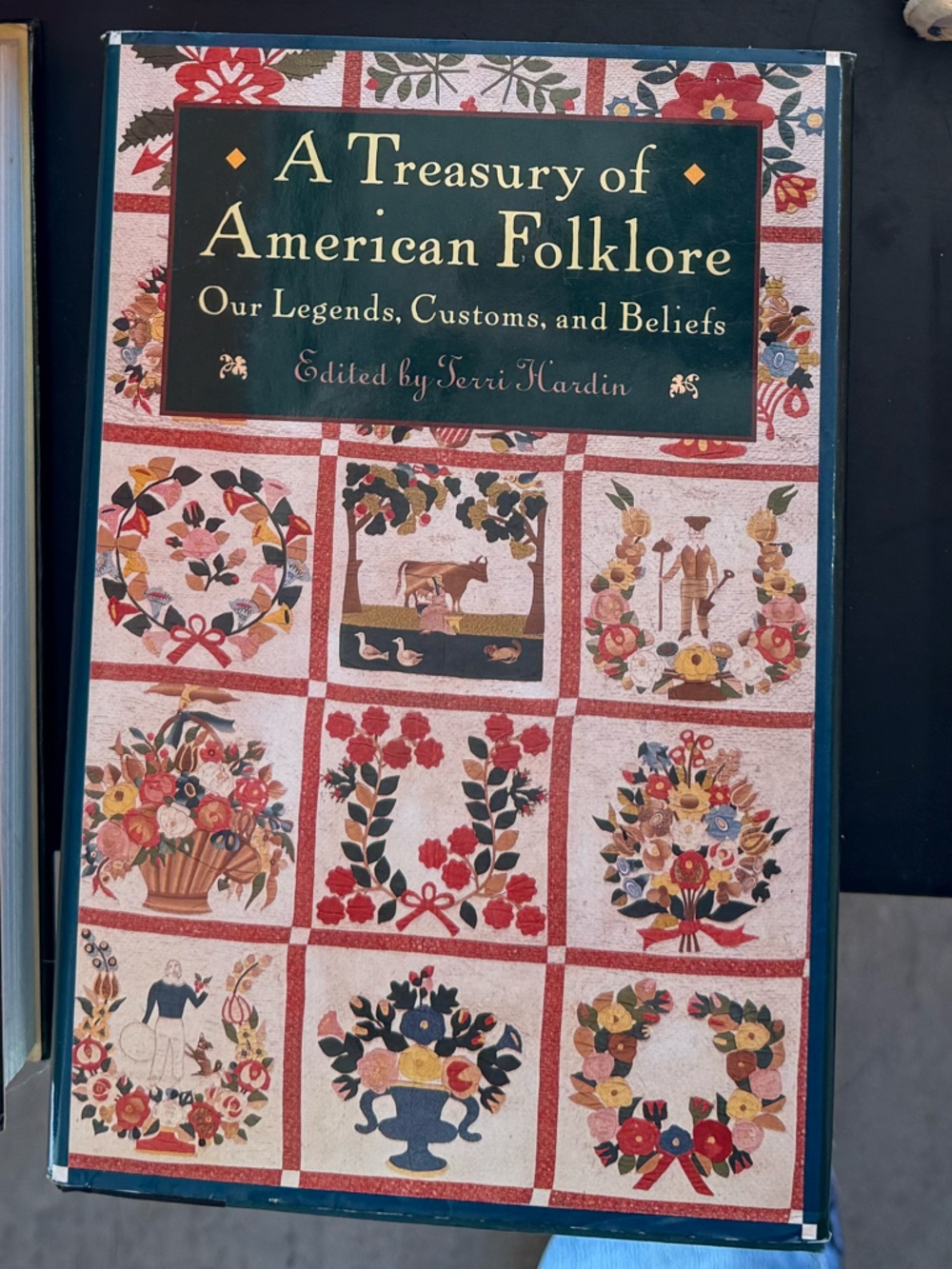 A Treasury of American Folklore – Decorative Quilt Cover